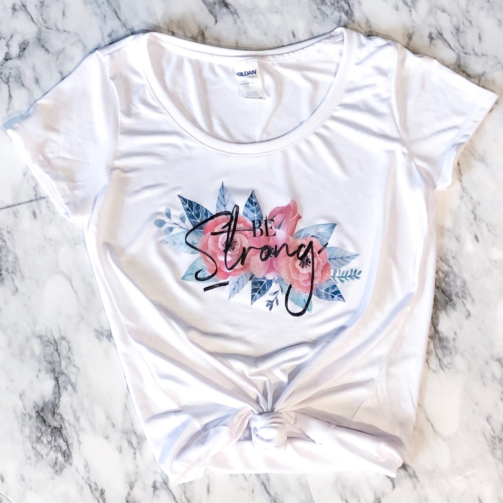 Be Strong T-Shirt - Picture 2 of 10